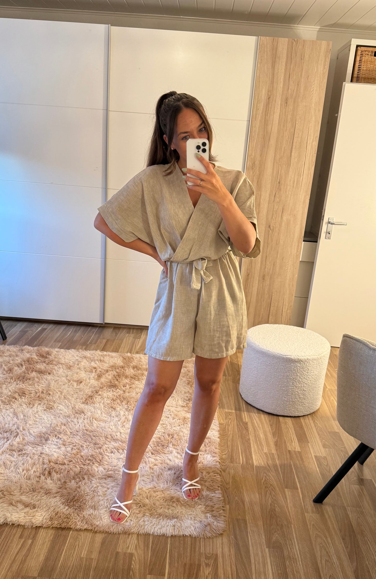 Kurzer Jumpsuit -3085- beige - Sarahs Modeboutique