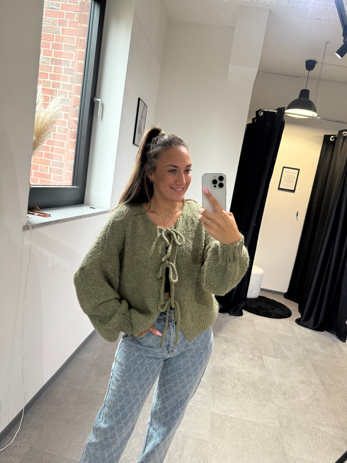 STRICKJACKE MIT SCHLEIFEN -6799- KHAKI