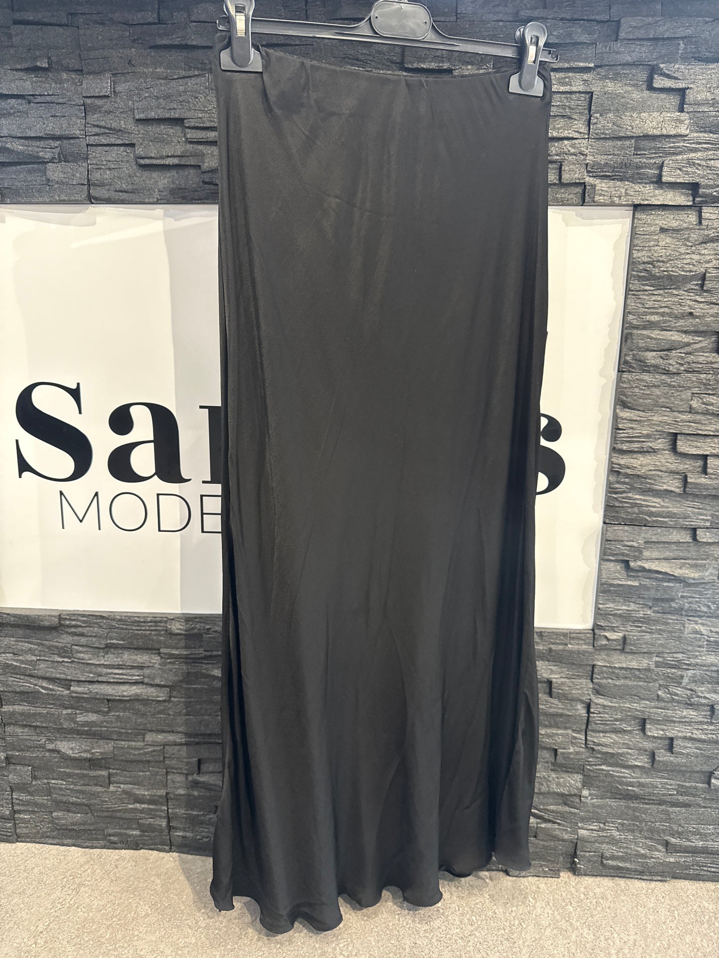 ROCK -4733- SCHWARZ