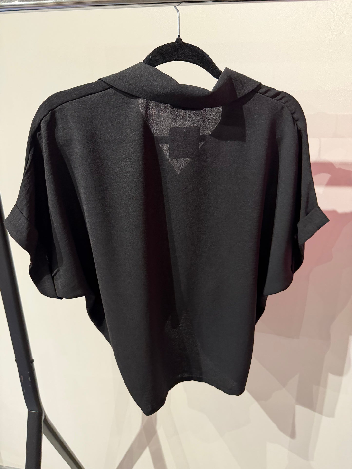 Bluse -919- schwarz - Sarahs Modeboutique