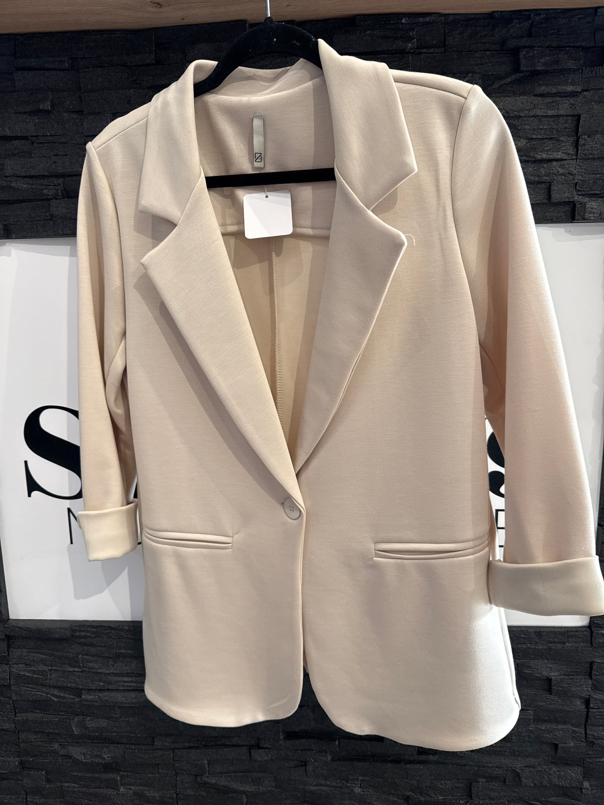 Blazer super soft Onezise -6677- hellbeige - Sarahs Modeboutique