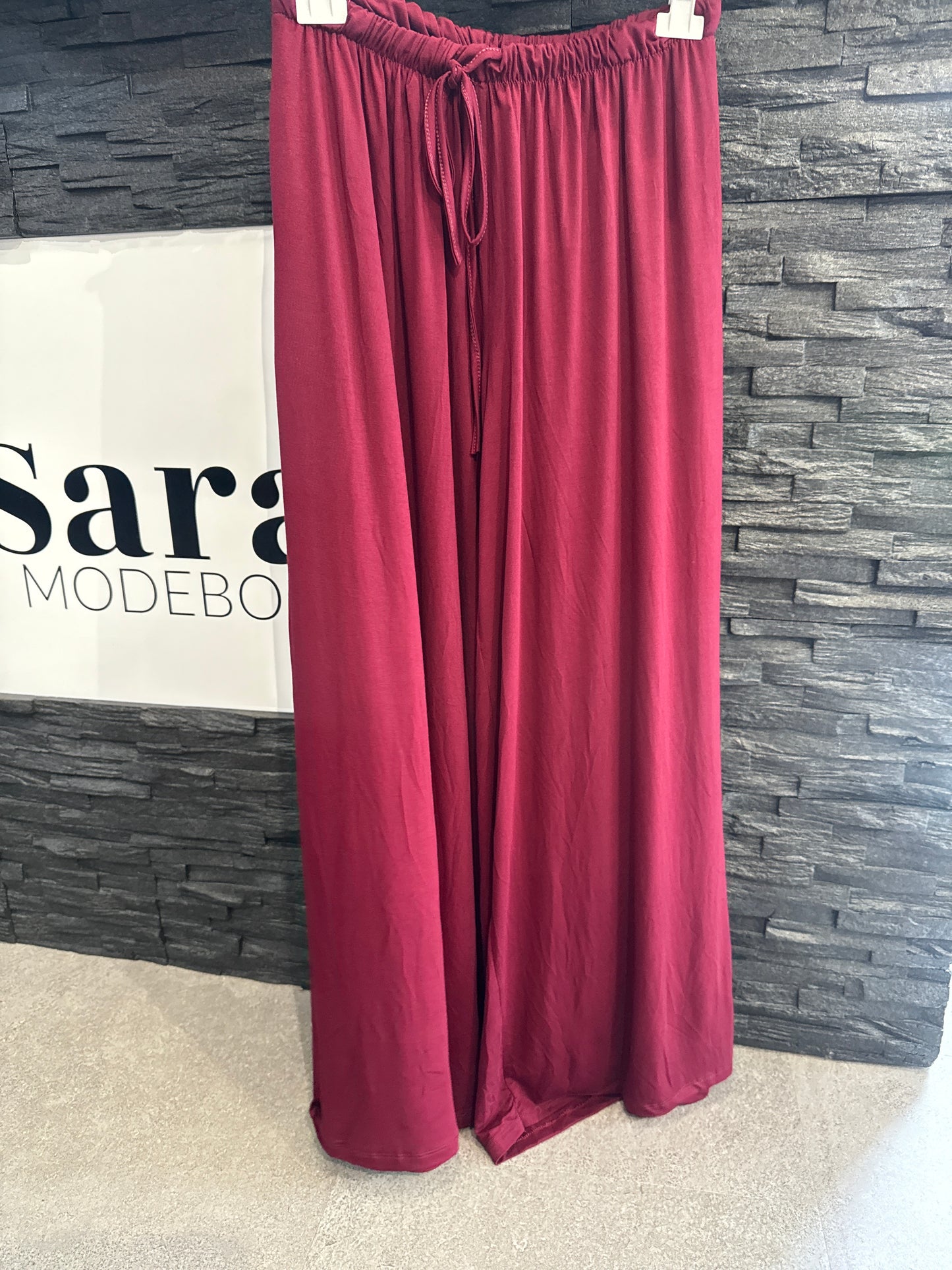HOSE -1268- rot - Sarahs Modeboutique