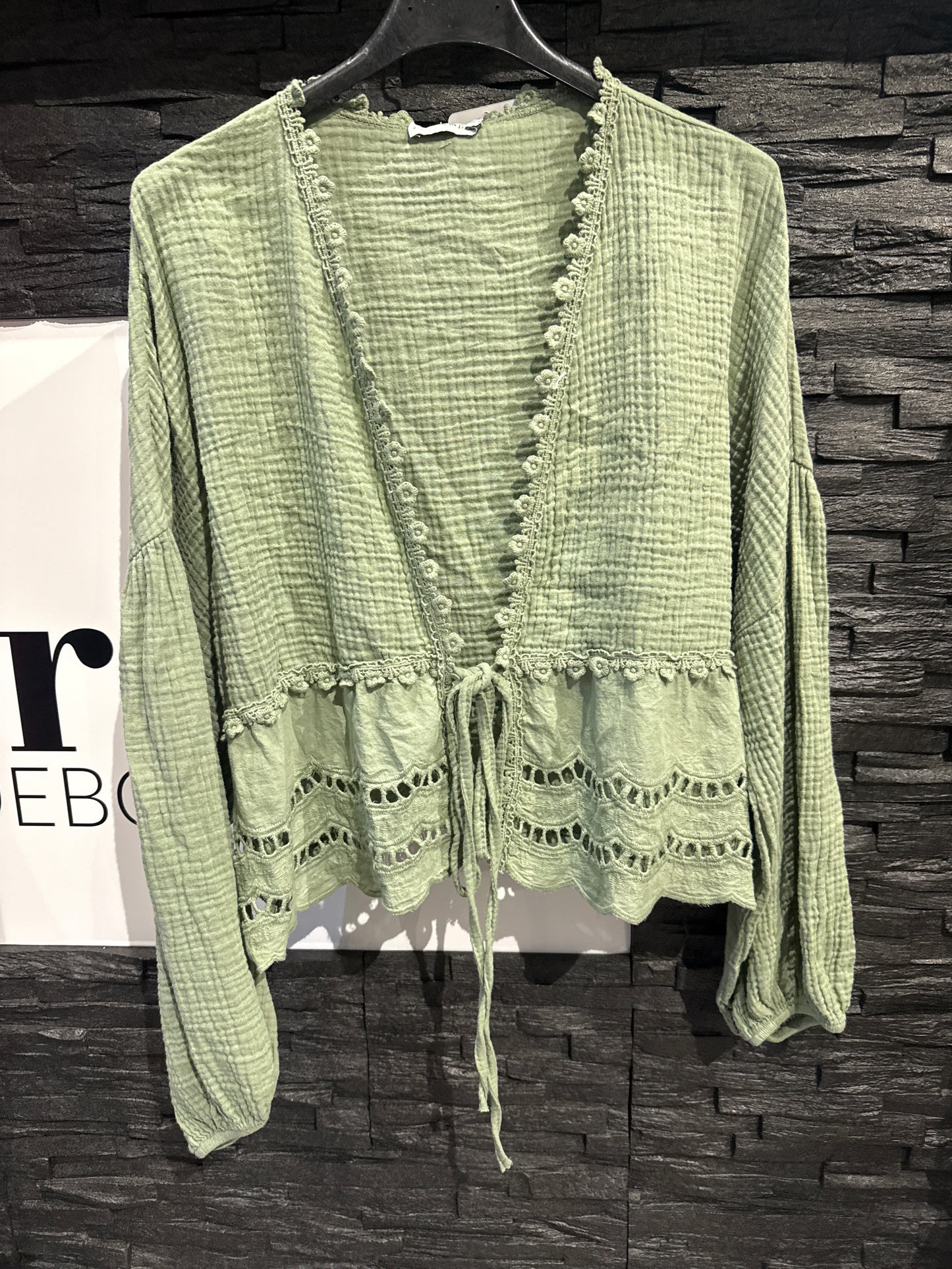 MUSSELINBLUSE MIT SPITZE -1222- KHAKI - Sarahs Modeboutique