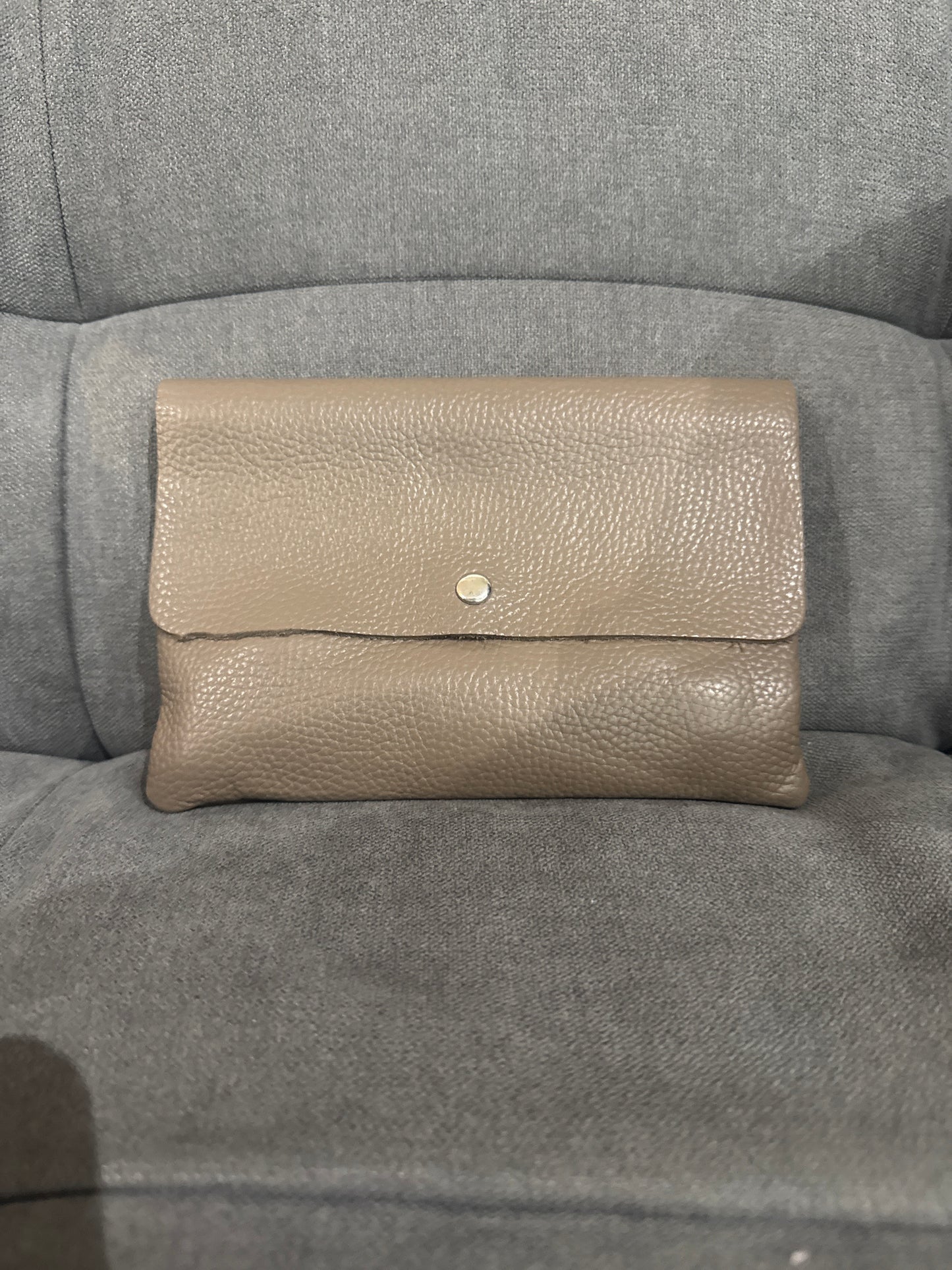 UMHÄNGETASCHE -6004- TAUPE