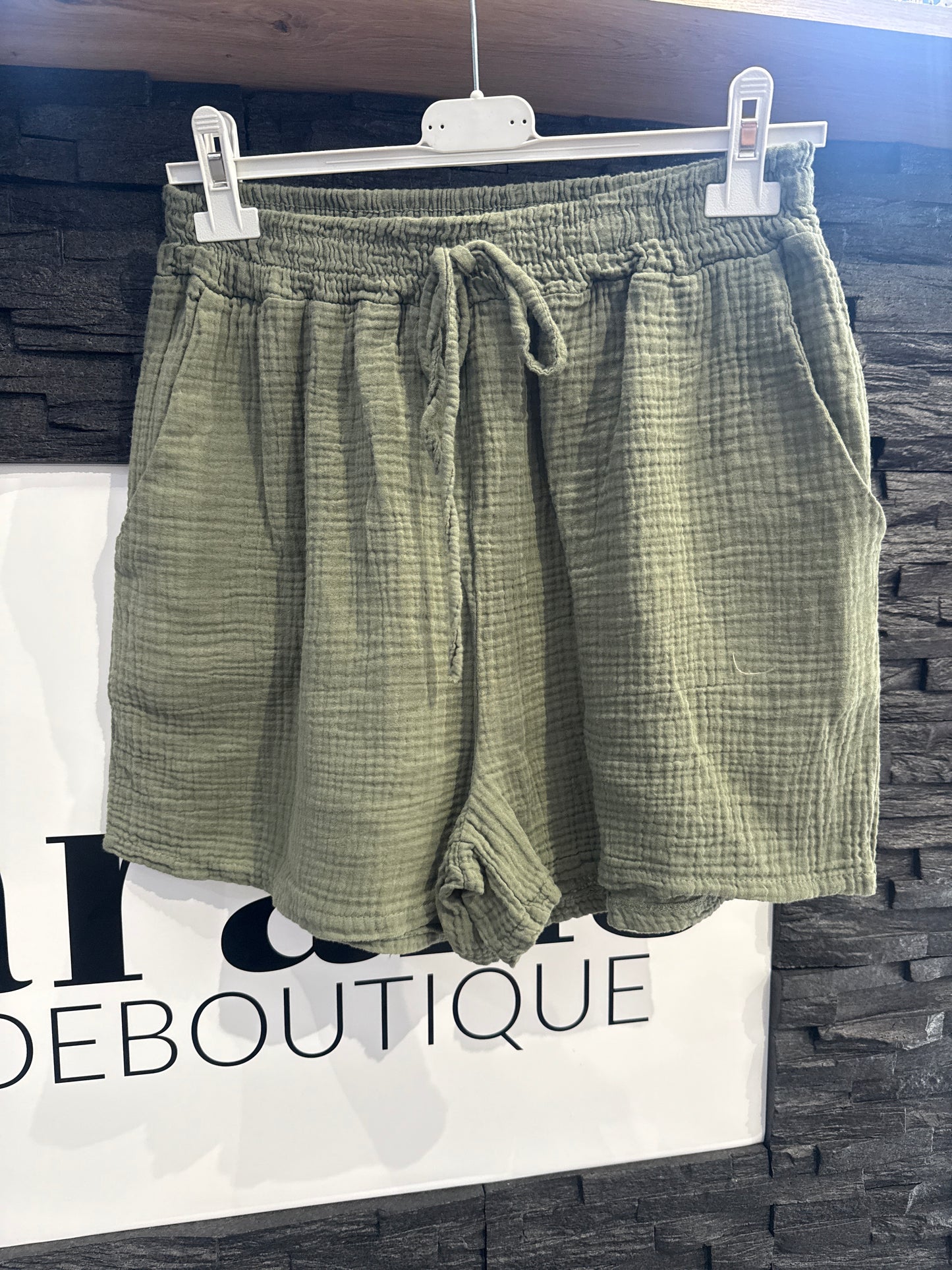MUSSELINSHORTS -1911- KHAKI