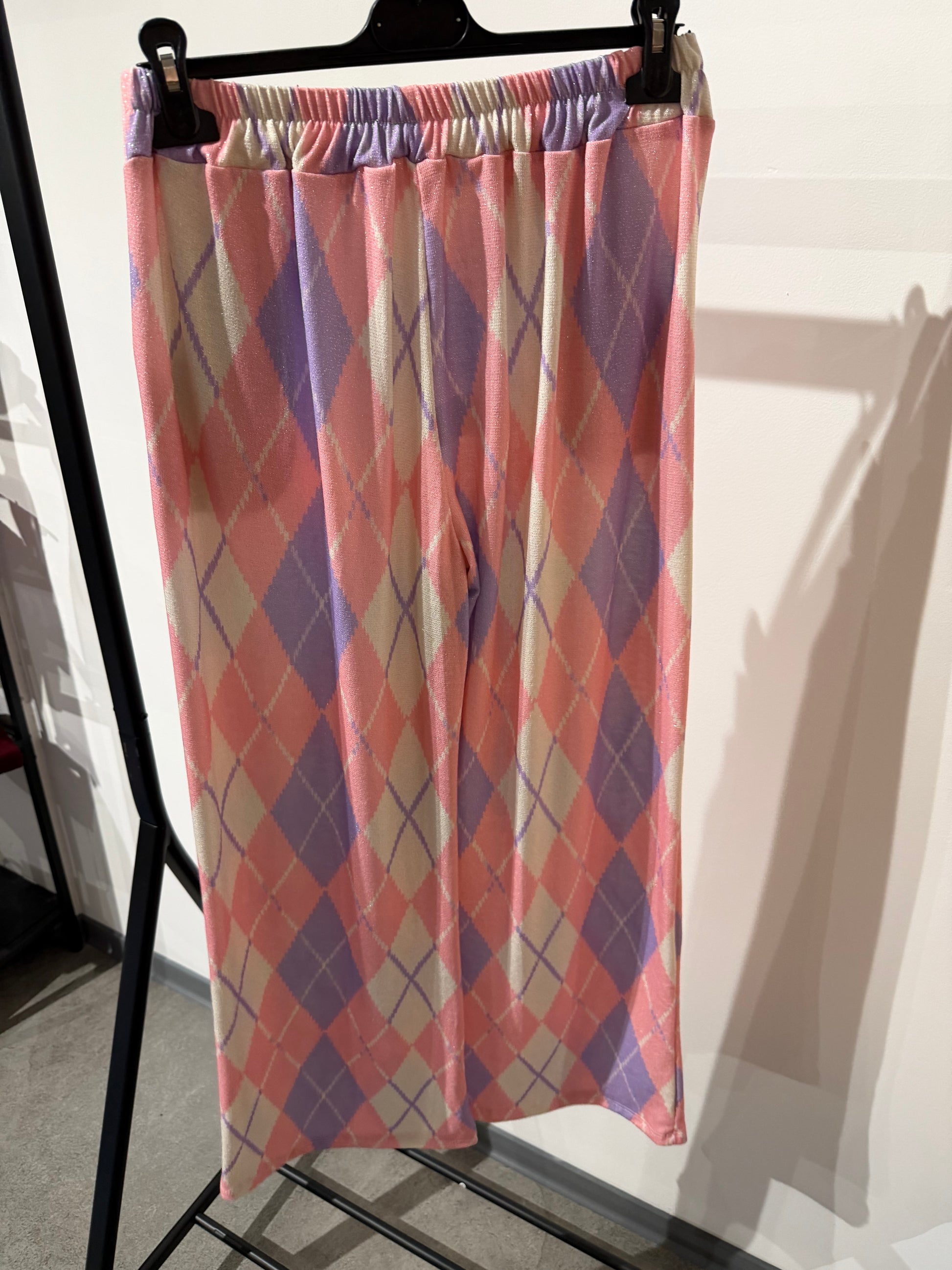 Hose -1375- Flieder - Sarahs Modeboutique