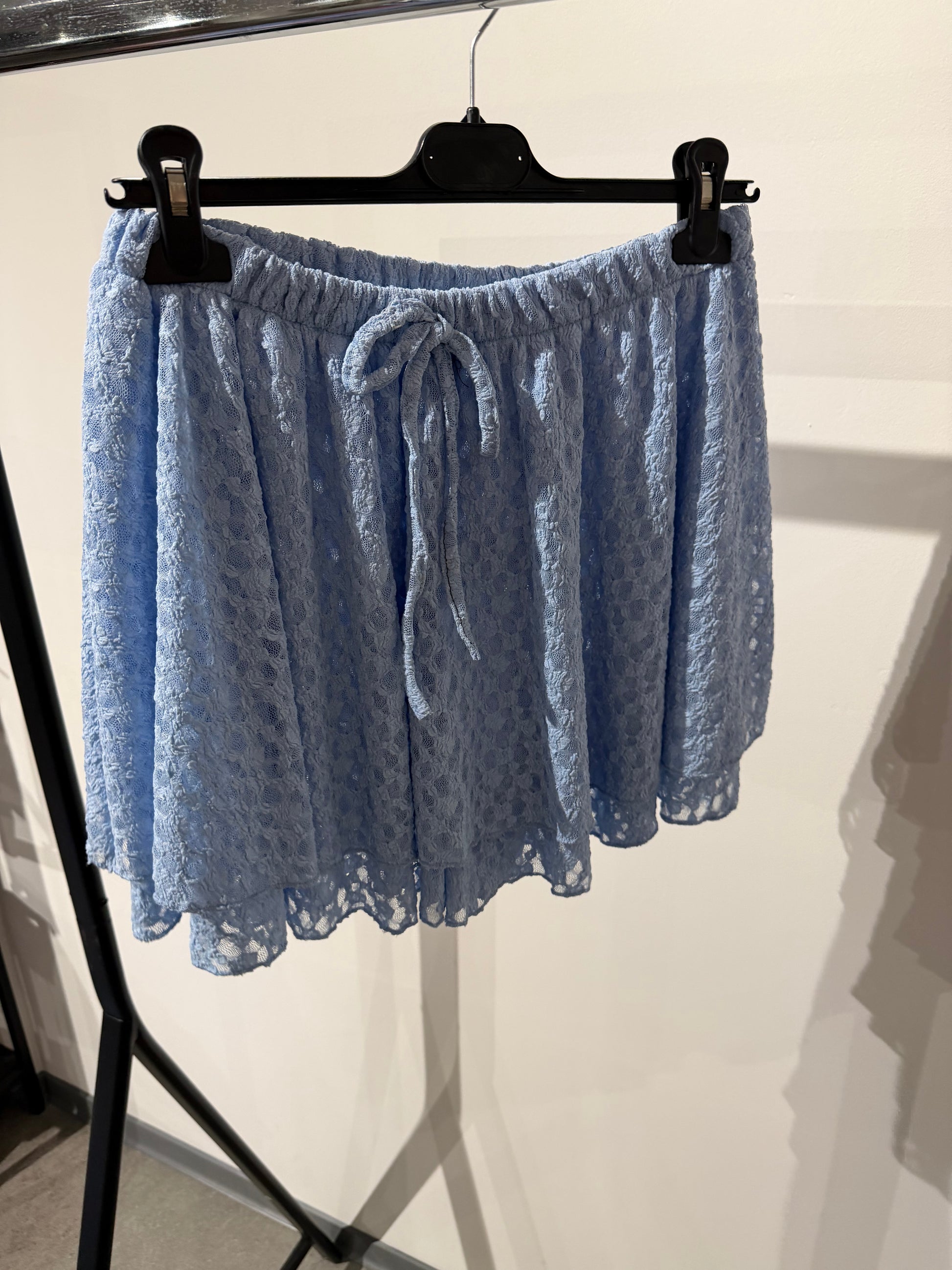 HOSENROCK AUS SPITZE hellblau -6892- - Sarahs Modeboutique