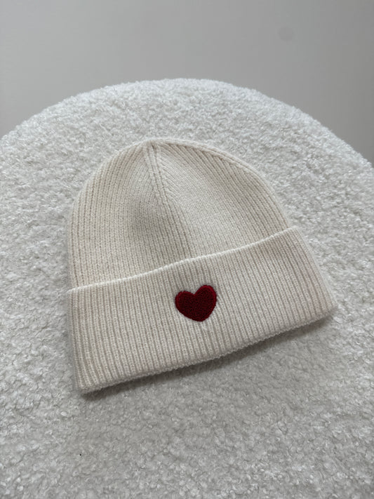 Mütze -1579- Herz Creme