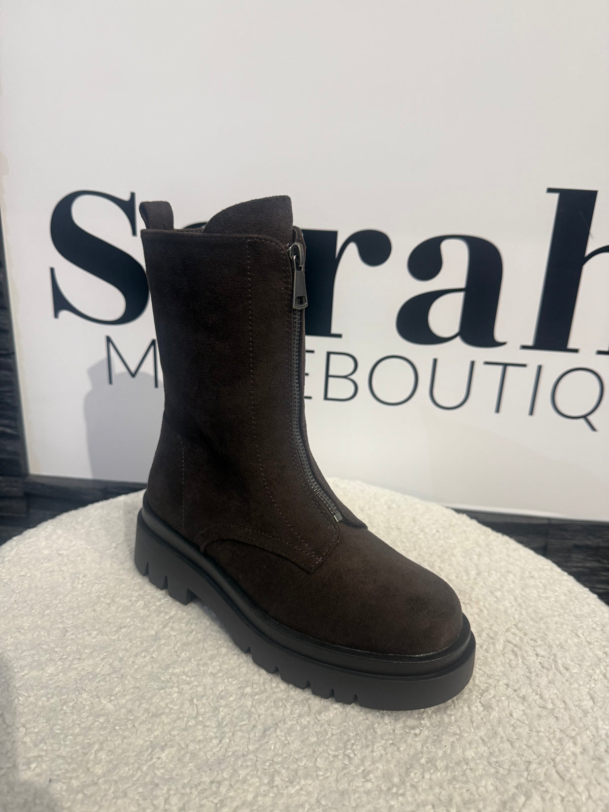 BOOTS BRAUN