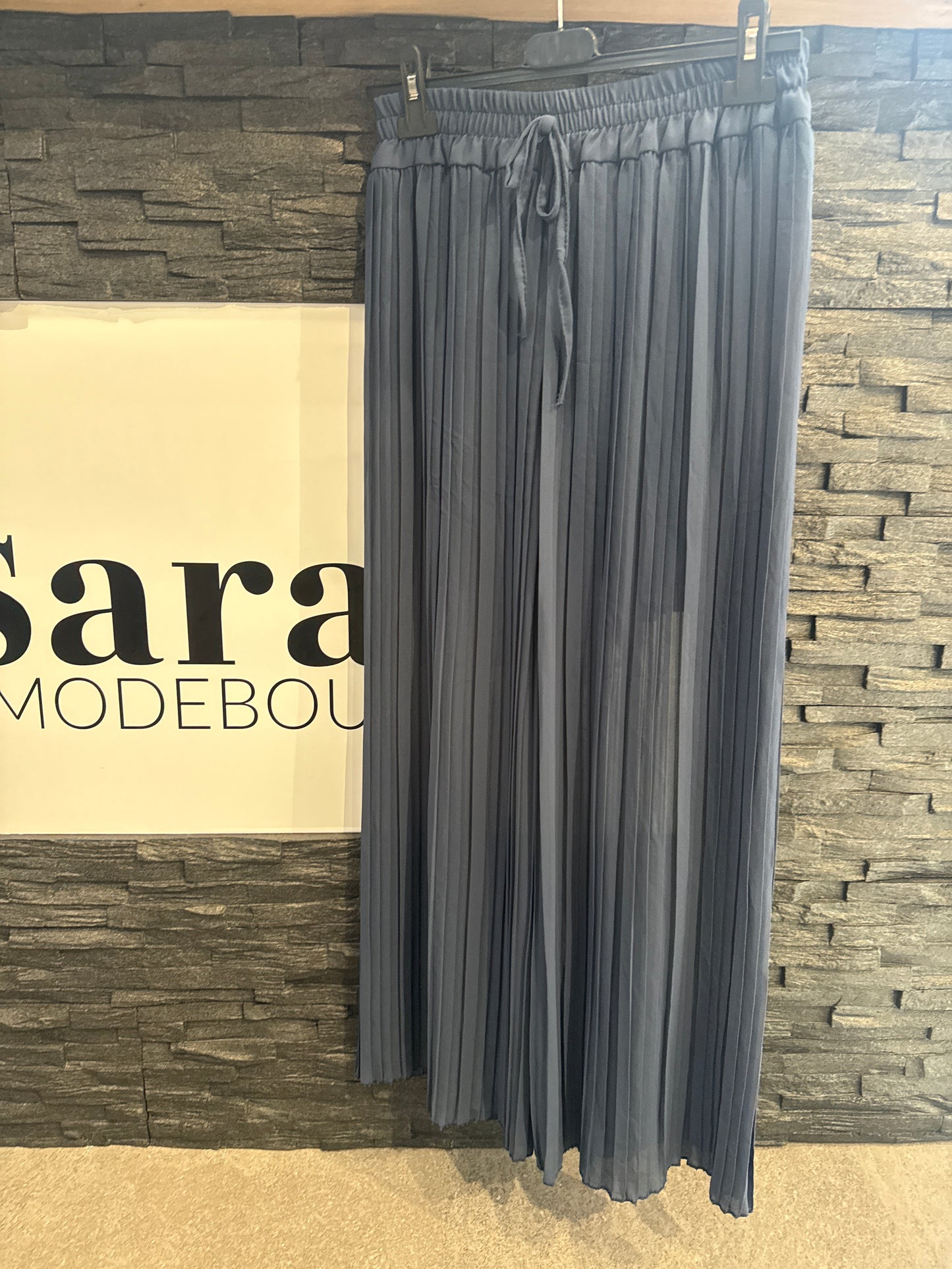 Flatterhose -042- dunkelblau - Sarahs Modeboutique
