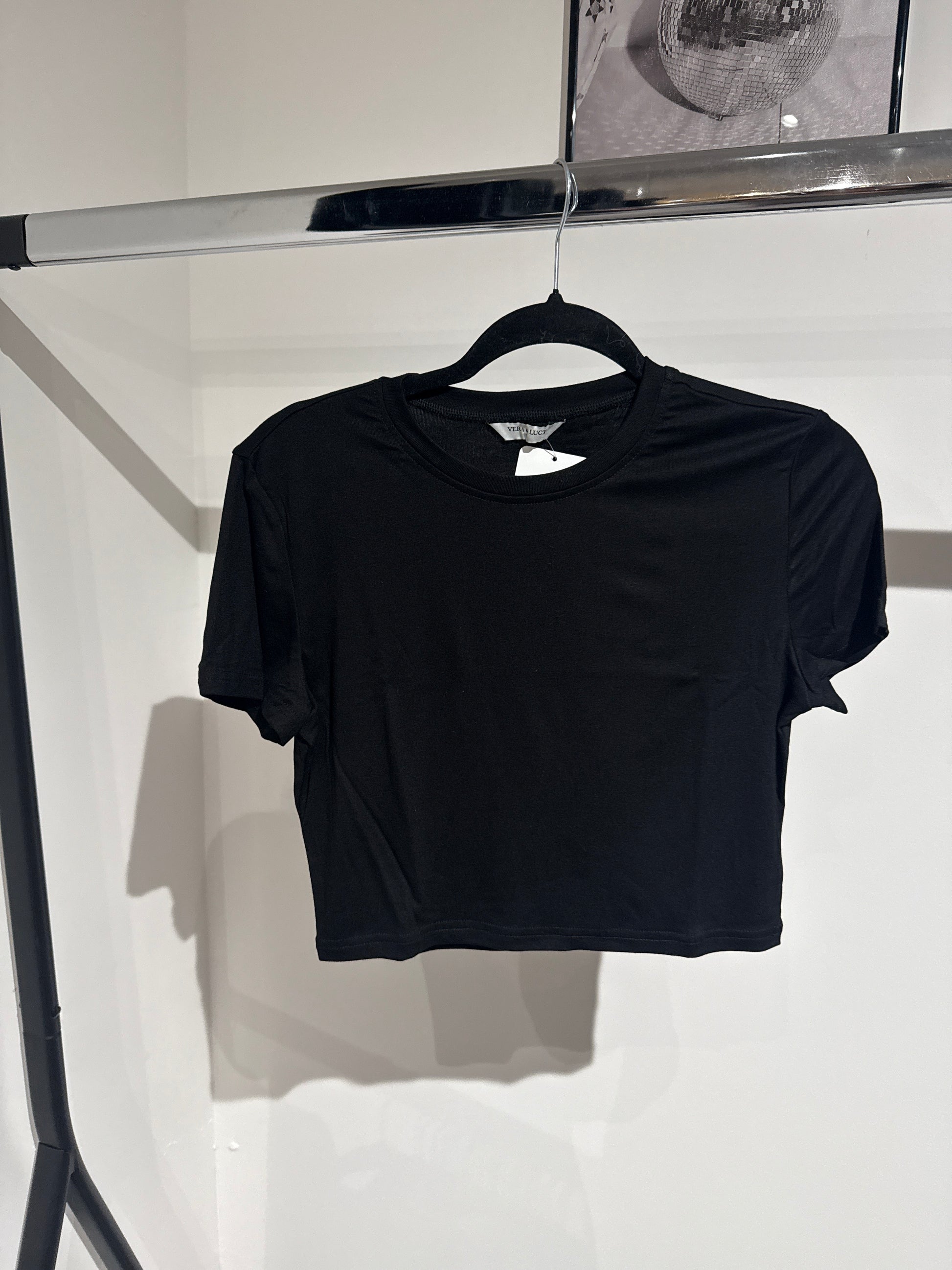 Crop Top -1872- schwarz - Sarahs Modeboutique