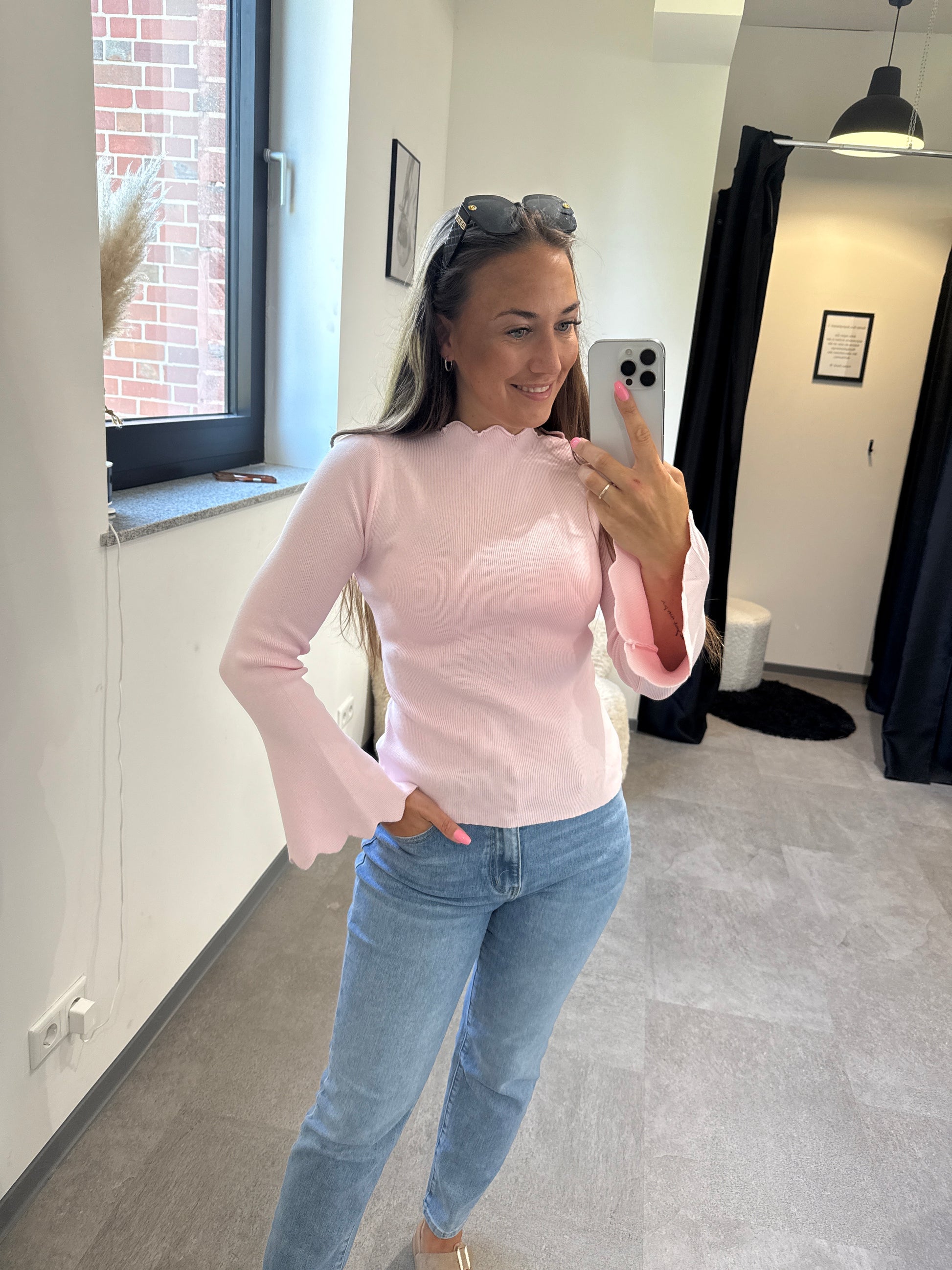 Basicshirt mit Trompetenärmel -6779- rosa - Sarahs Modeboutique
