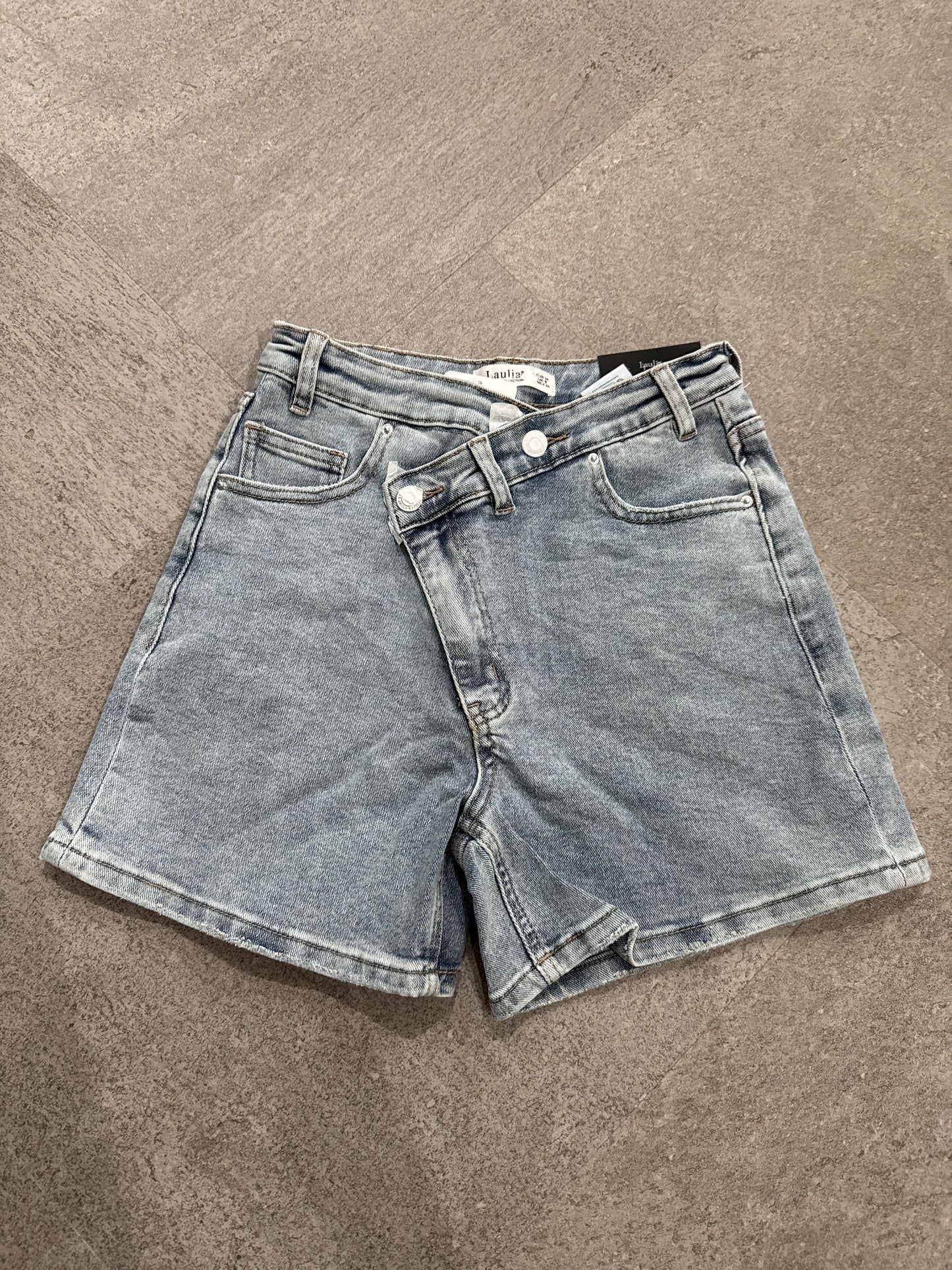 Shorts -7368-