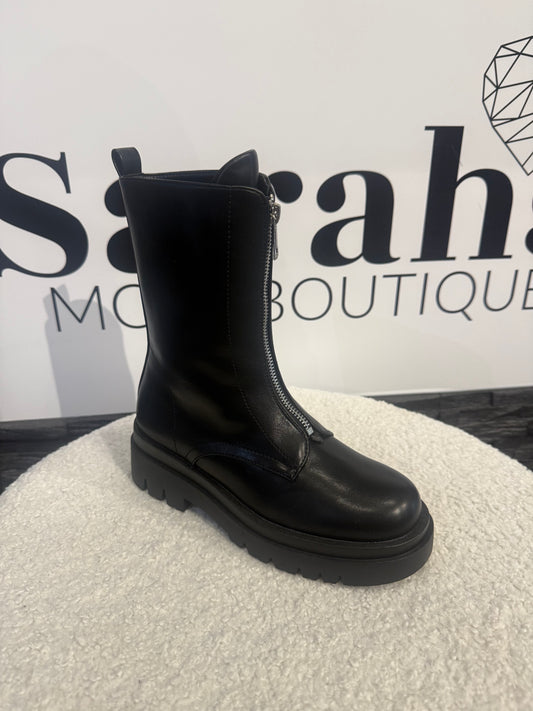 BOOTS SCHWARZ