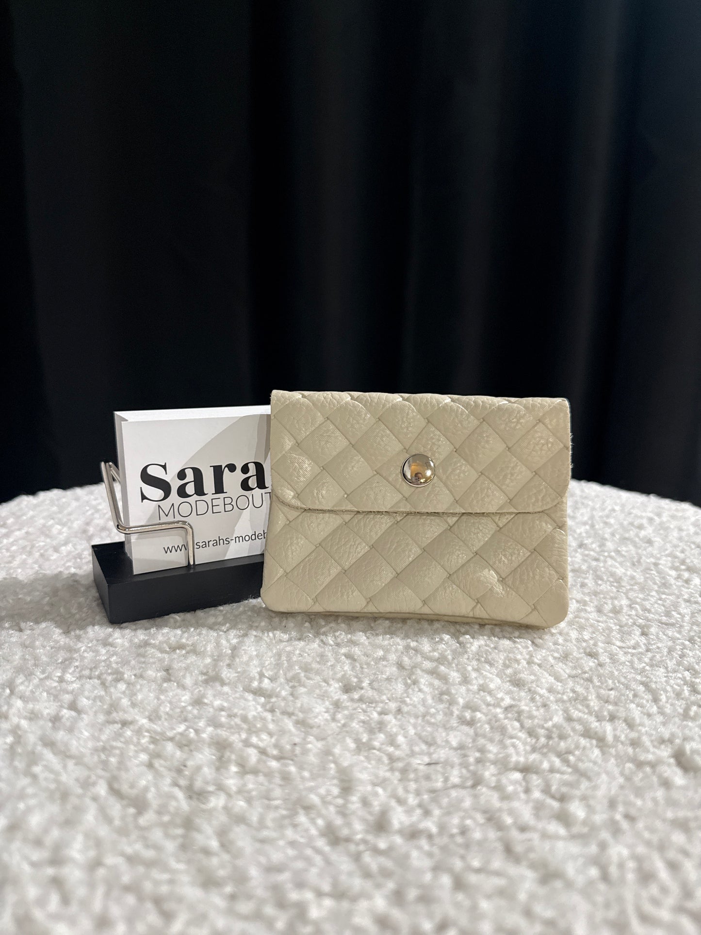 Portmonee beige geflochten - Sarahs Modeboutique