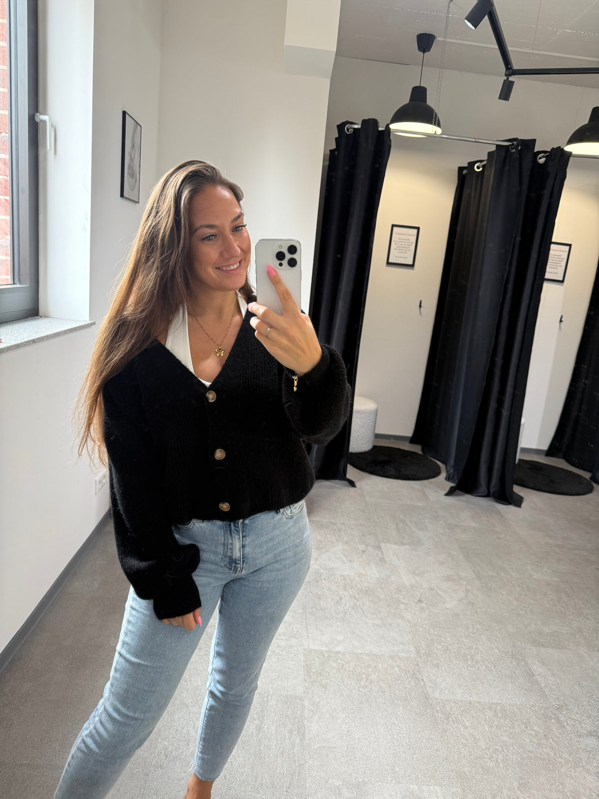 CARDIGAN -151- SCHWARZ - Sarahs Modeboutique