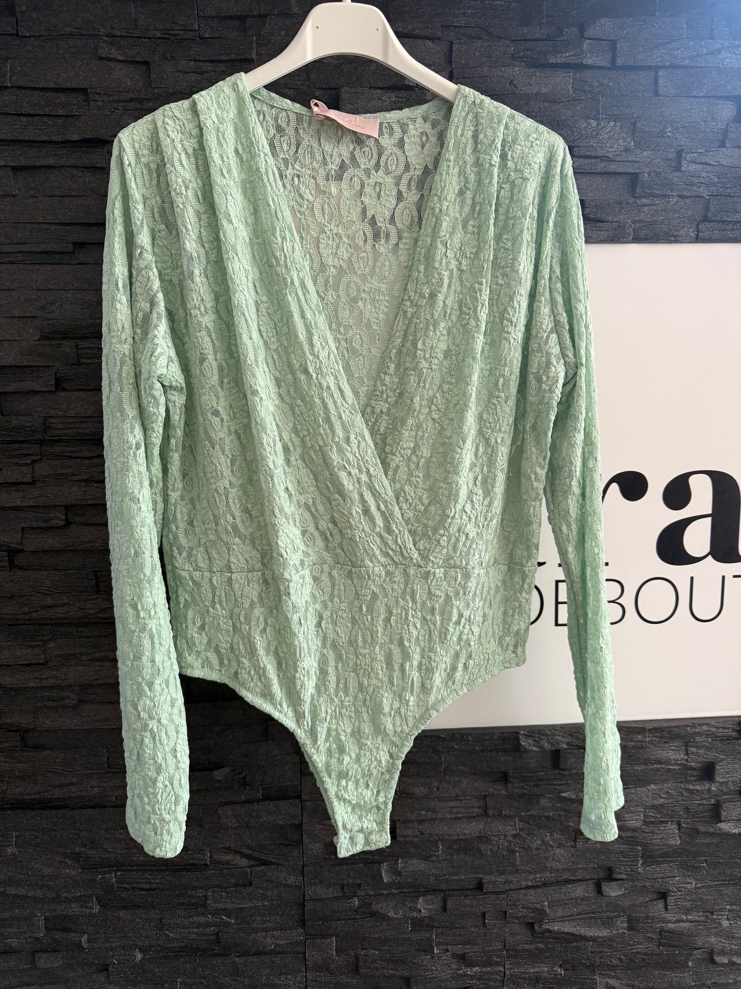 BODY SPITZE MINT  -6888- - Sarahs Modeboutique