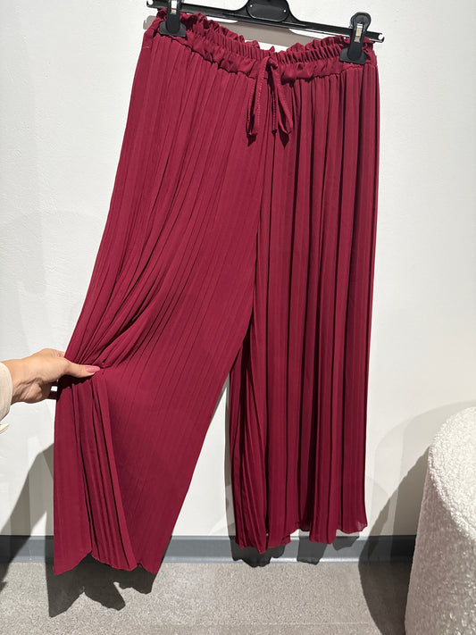 Flatterhose -042- Bordeauxrot