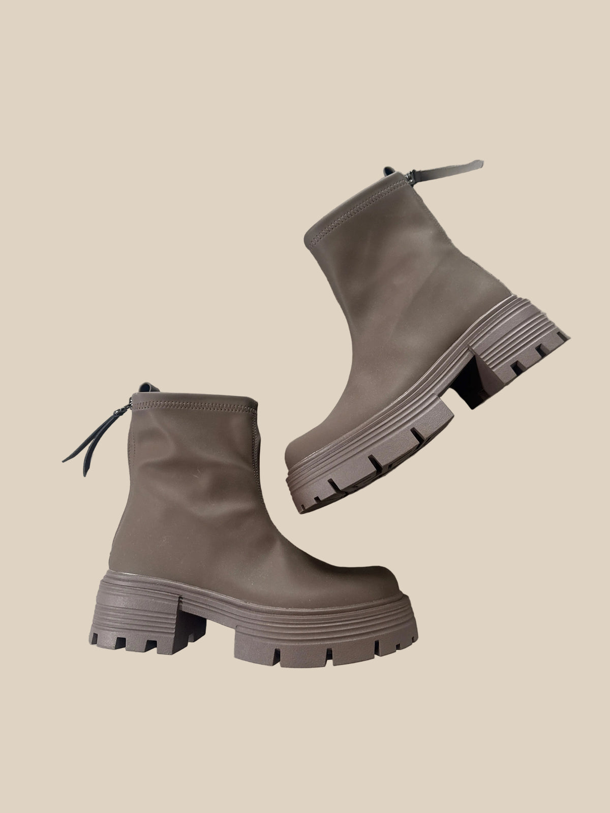 BOOTS -4997- DUNKELBRAUN