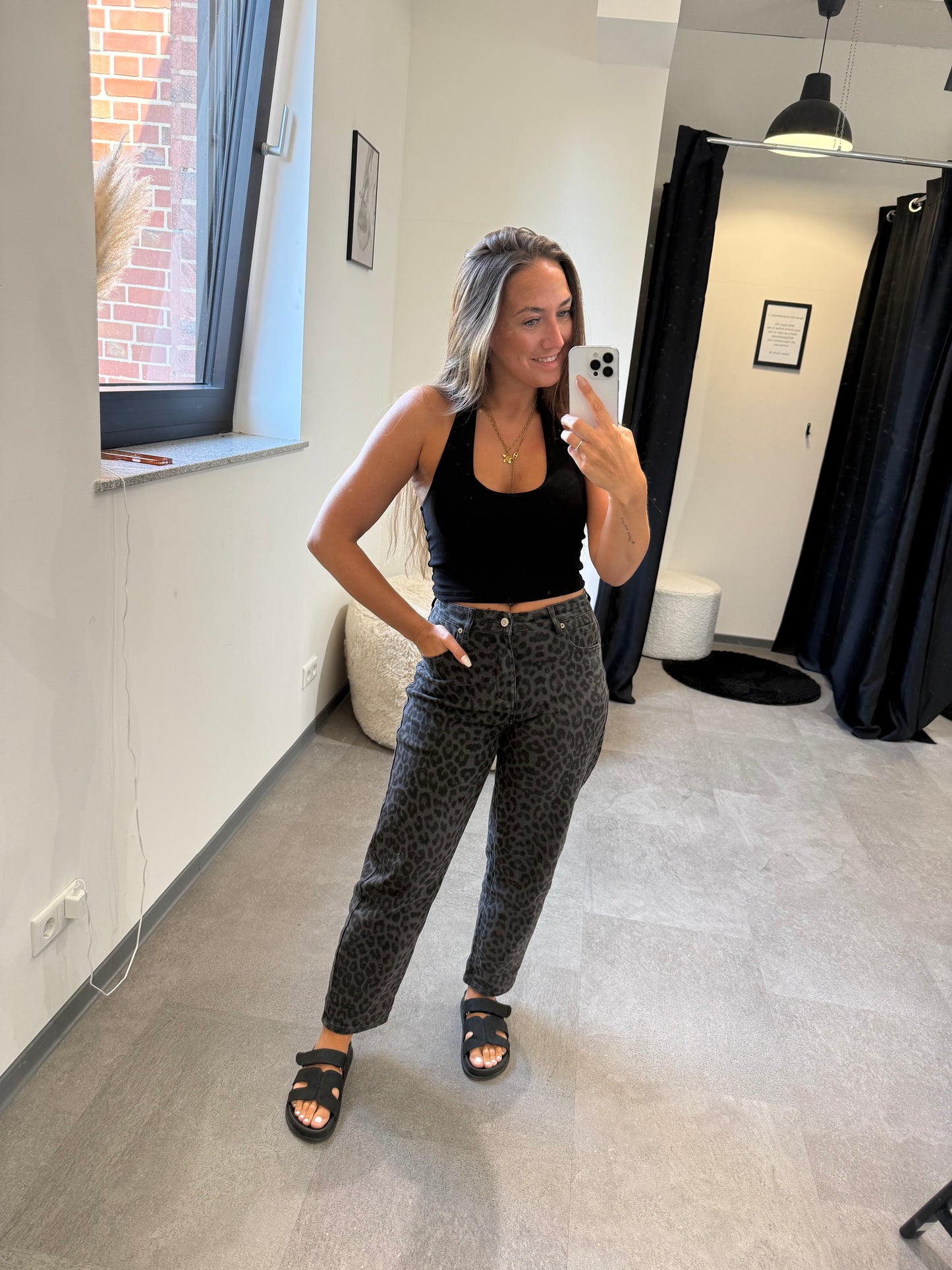 MOM JEANS LEO ANTHRAZIT -6005- - Sarahs Modeboutique