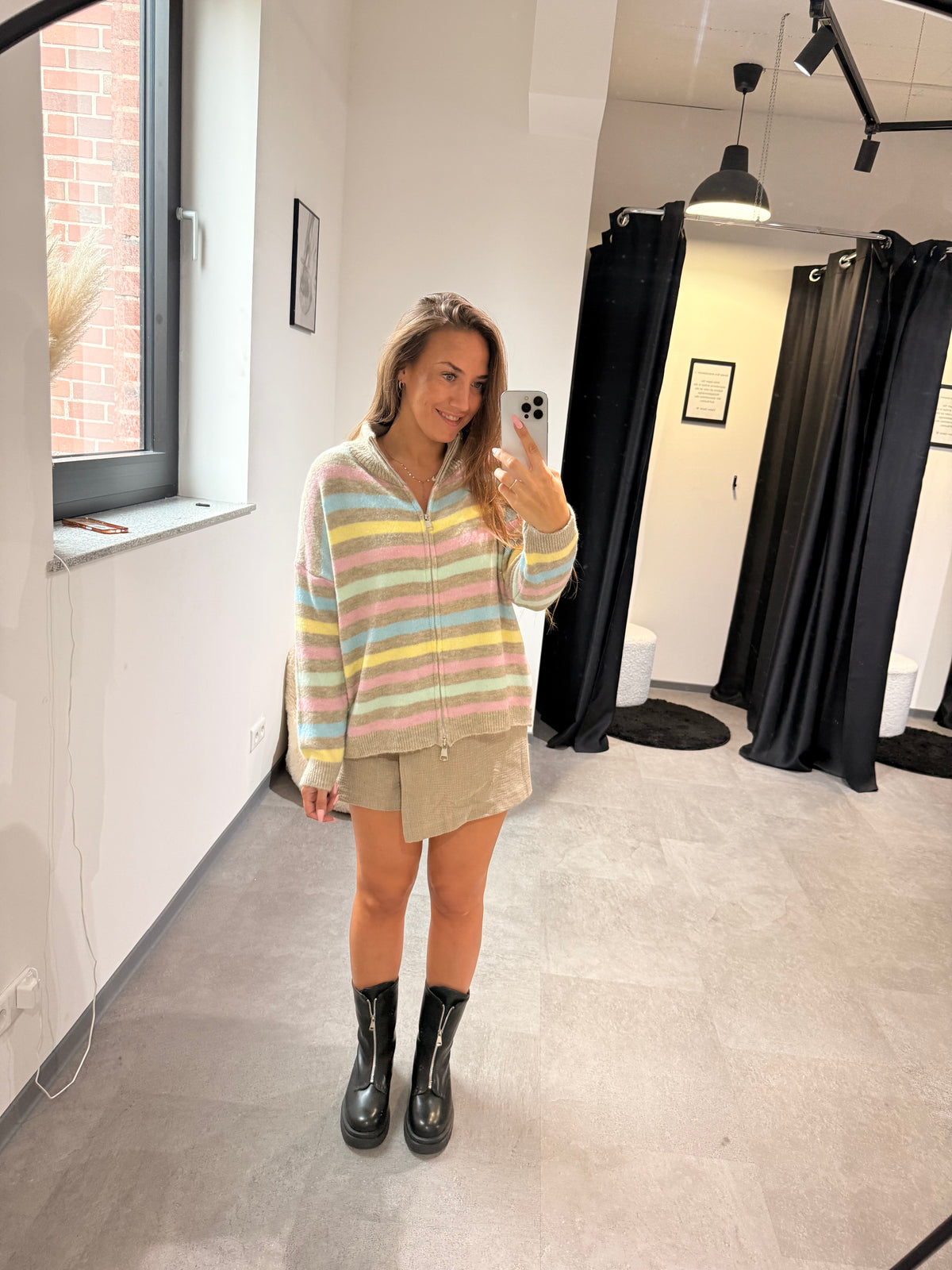 ZIP STRICKJACKE -3232- BUNT
