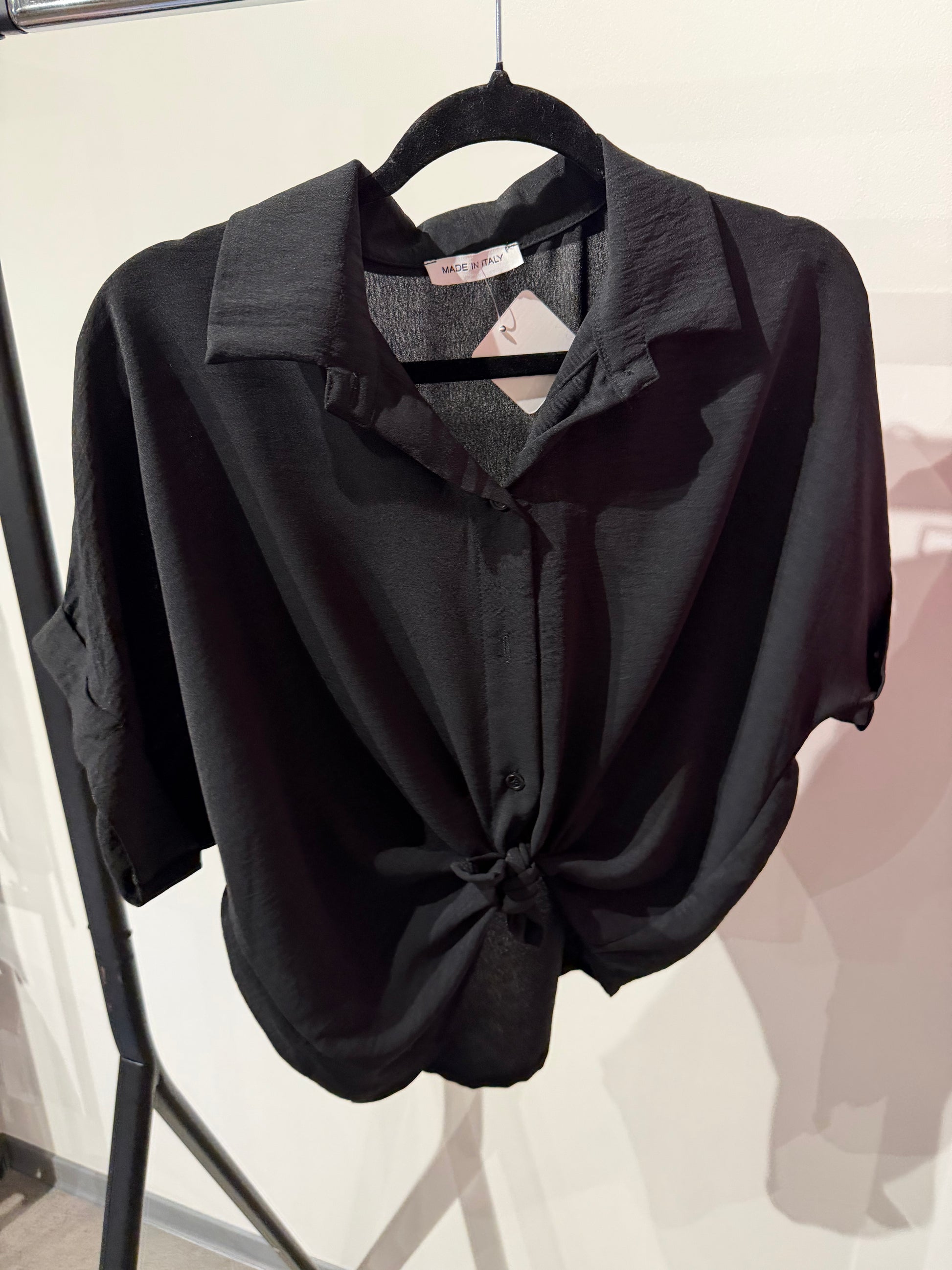 Bluse -919- schwarz - Sarahs Modeboutique