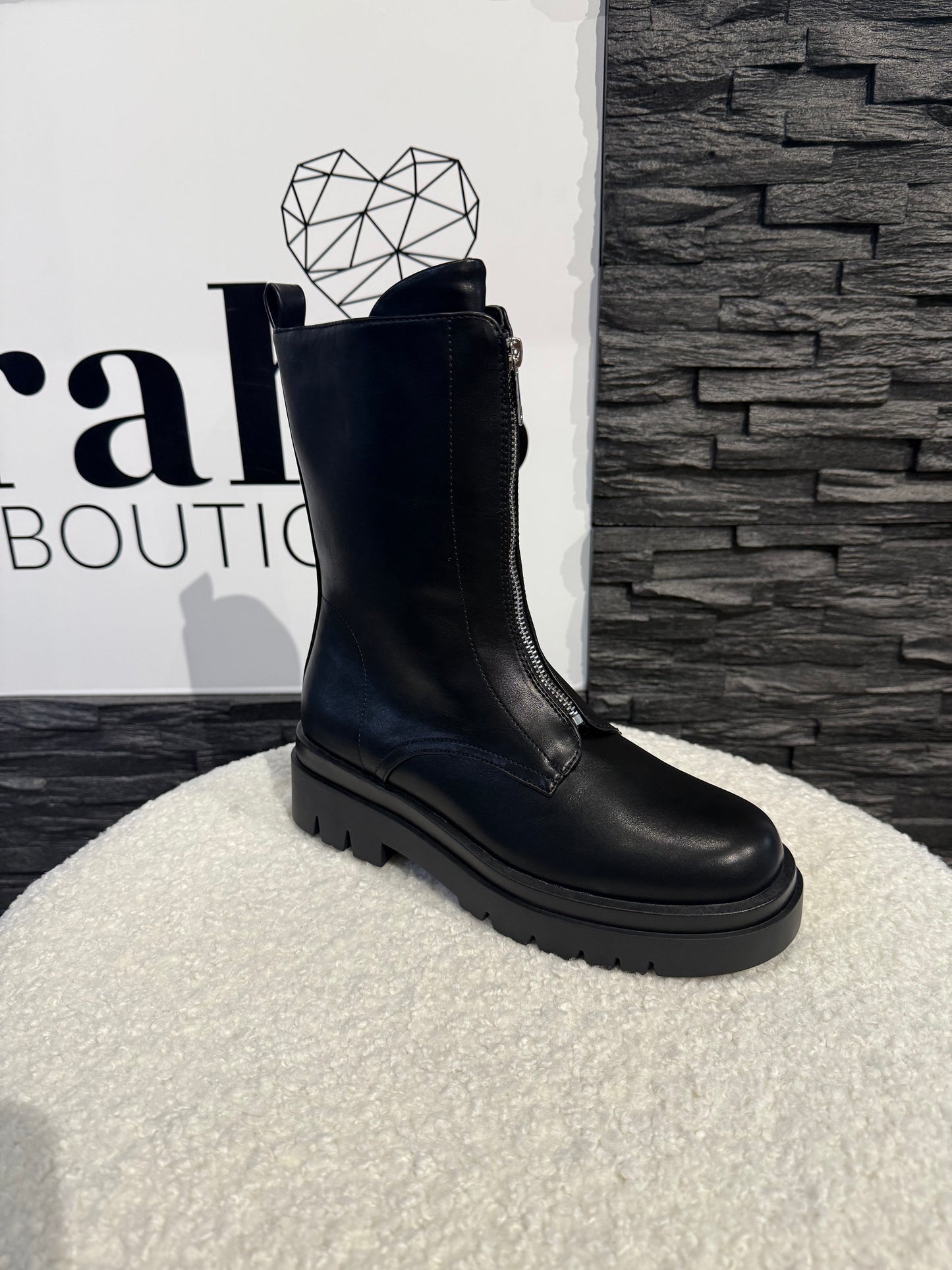Boots -7778- schwarz