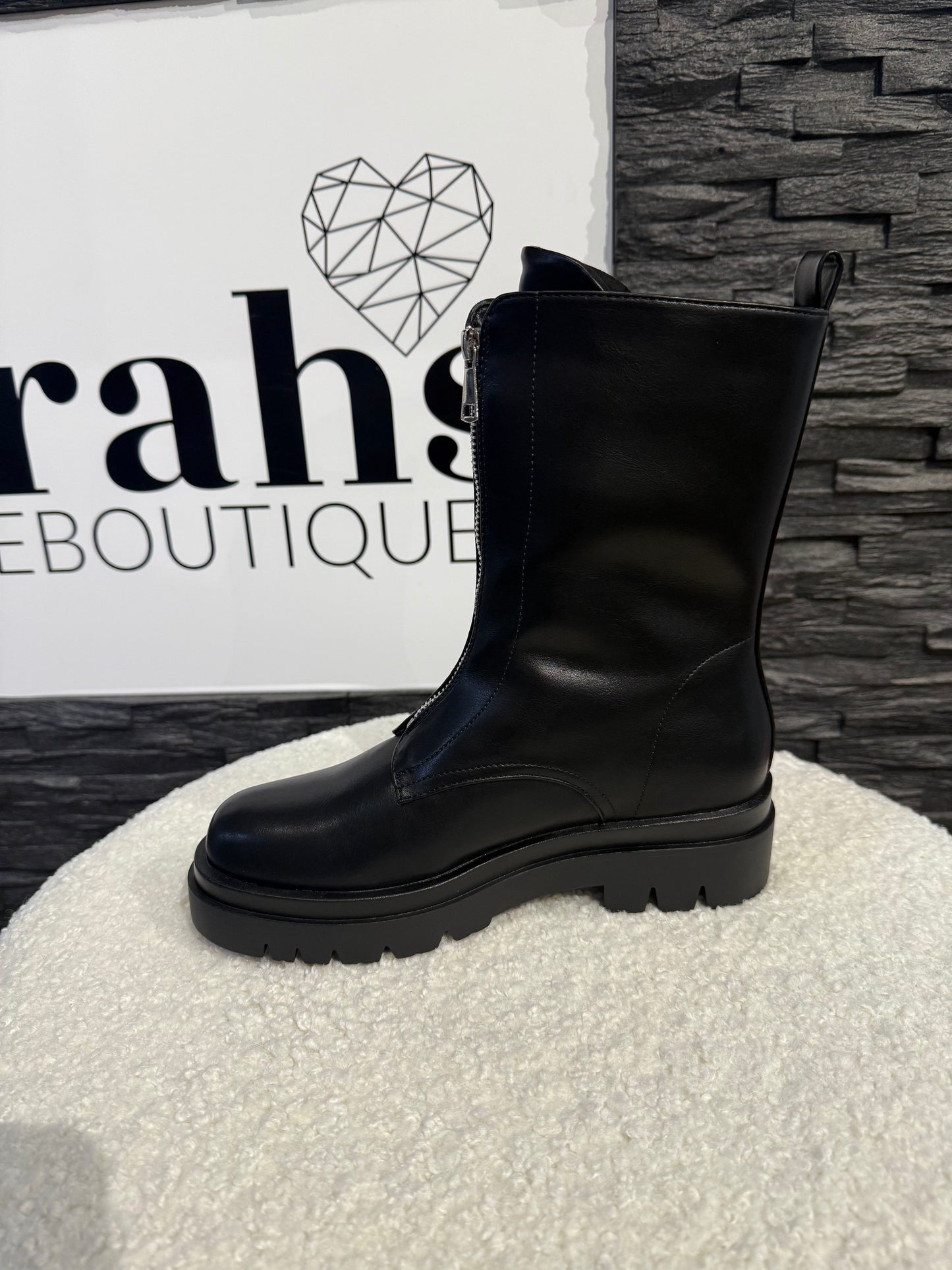 Boots -7778- schwarz